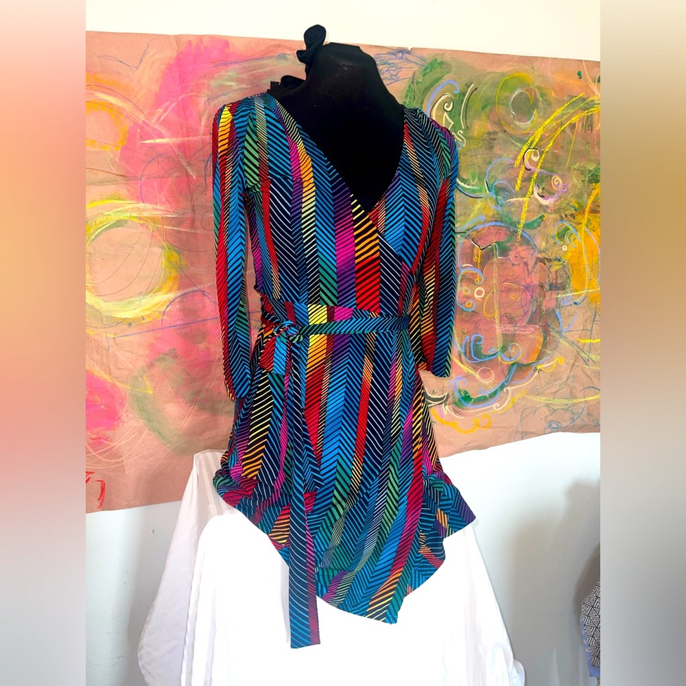 Multicolor Retro BCBG generation wrap dress size XS